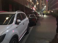 -翠微牡丹园停车场