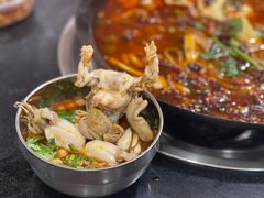 老铁锅秘制美蛙-鸿顺老铁锅美蛙鱼府(解放碑店)
