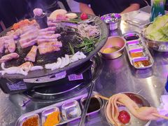 -豚豚家돈돈가韩国锅盖烤肉(新北万达店)