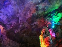 -泰安地下龙宫景区