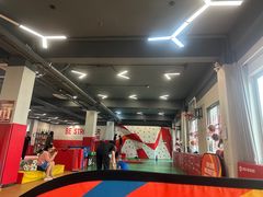 -悦动体能篮球羽毛球网球(三里河店)
