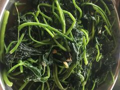 -堤边美食