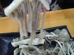 -果松木炭酸菜铜火锅·外婆参鸡汤