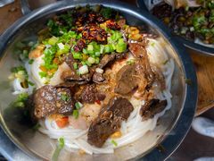 -阿婆米粉店