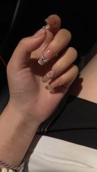 -赢韵美甲美睫瑞士净斑中心