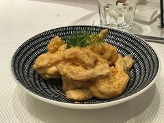 咸蛋黄虾球-新加坡海鲜共和(名胜世界圣淘沙海滨坊)