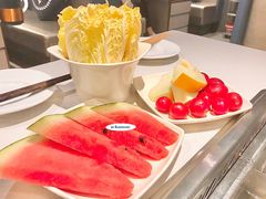 西瓜-海底捞火锅(长宁路龙之梦店)