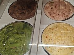 -月色西餐厅·海鲜刺身·烧烤(科学城保利郡雅酒店)