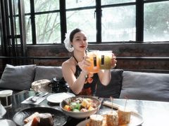 -锅炉咖啡·西餐·音乐酒厂