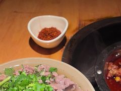 -大众跷脚牛肉馆·非遗传承单位(峨眉山店)