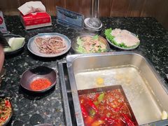 -重庆九记老火锅(广场店)