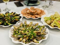 -集杰尚品海鲜烤肉自助餐厅(乳山振华店)