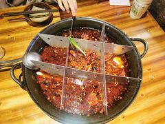 -周小明火锅(黑金冠社区店)