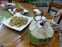 -聚鲜阁海鲜美食城(香水湾店)