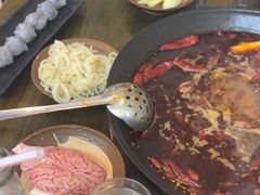 -黄潇洒老火锅(九眼桥宏济巷店)