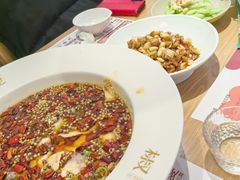 -椒爱水煮鱼川菜(让胡路万达店)