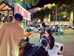 -胖东来生活广场(健康路店)