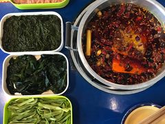 -马路边边麻辣烫联盟路店