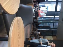 -星巴克(前滩世贸中心店)