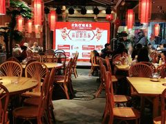 大堂-野山舂·贵州现舂酸汤火锅(鸿通城店)