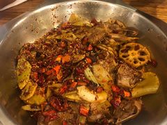 主打的干锅鸭头-安诚居干锅鸭头(八角店)