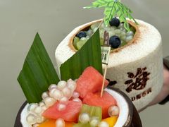 -椰吉满•鲜椰饮品(侨港黑金冠好店)
