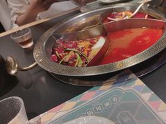 -廖掌柜·重庆鲜货火锅(上海首店)