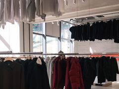 -迪桑特DESCENTE(北京三里屯BLANC店)