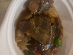 -浅深(世茂滨江精品店)