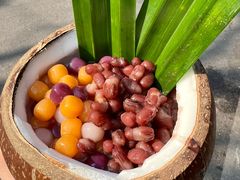 -椰吉满•鲜椰饮品(侨港黑金冠好店)
