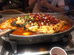 -里岛烤鱼(东港凯虹广场店)