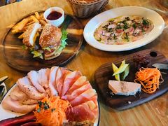 -羽深肉铺 Steak & Wine