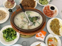 -天乐农家鱼头王(天目湖店)
