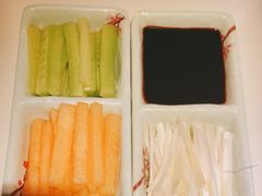 -韵秋荷(宝山龙湖天街店)