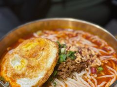 招牌传统麻辣面-聚合鑫东北熏酱熟食麻辣面(长阳店)