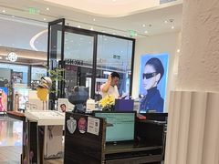 -博士眼镜·President总统(宝安海雅缤纷城店)