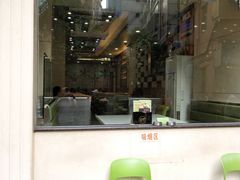 -明记港式烧腊茶餐厅(下沙店)