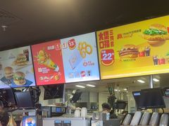 -麦当劳(健德桥得来速店)