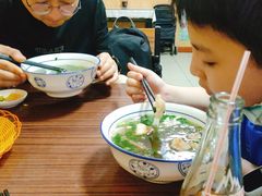 -陈掌柜澄城水盆羊肉(钟楼店)