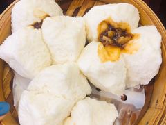 蜜汁叉烧包-点都德(北京路贰店)