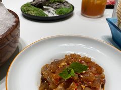 -红鼎豆捞·非遗鲍皇汤火锅(宝丰路店)