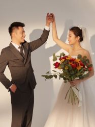 -女王风尚STUDIO·轻奢化定制