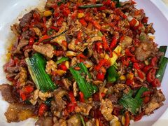 浏阳碎红椒炒肉-笨罗卜浏阳菜馆(龙华鹏润达店)