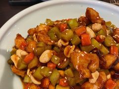 -川流不息·地道川菜·小龙虾(松东路店)