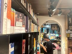 -橡皮书店(翠湖北路店)