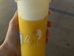 -喜茶(东莞雍华庭店)