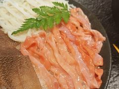 -鹿鸣山草本茶香火锅(园西路店)