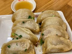 -小姜锅贴(凤凰街店)