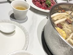 -官塘陈记鱼生·潮汕砂锅粥·牛肉火锅(潮枫路总店)