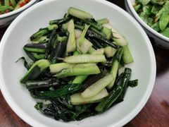 -新李记 · 口味菜馆(南郊公园店)